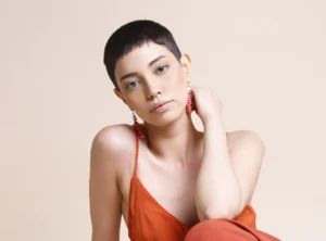 Make-up invitée de mariage : looks élégants pour 2025